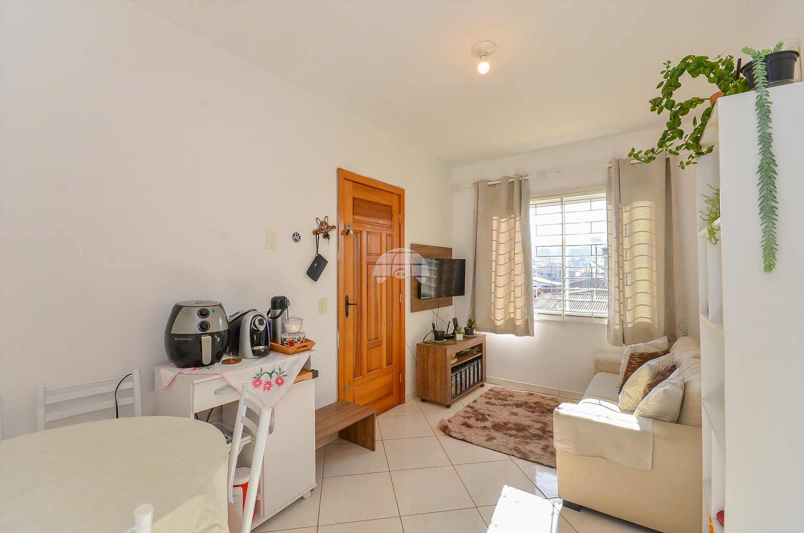 Apartamento à venda em Jardim Adriana, Colombo — Portal Chave Fácil