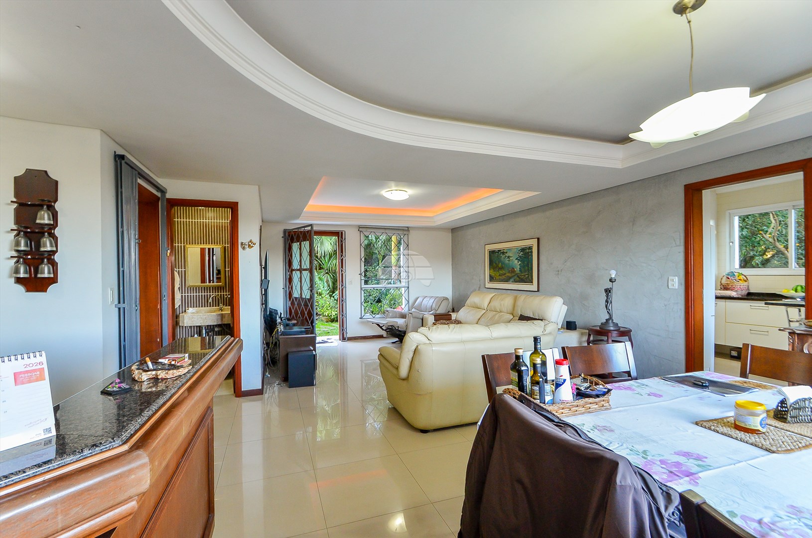 Casa à venda em Cascatinha, Curitiba — Portal Chave Fácil
