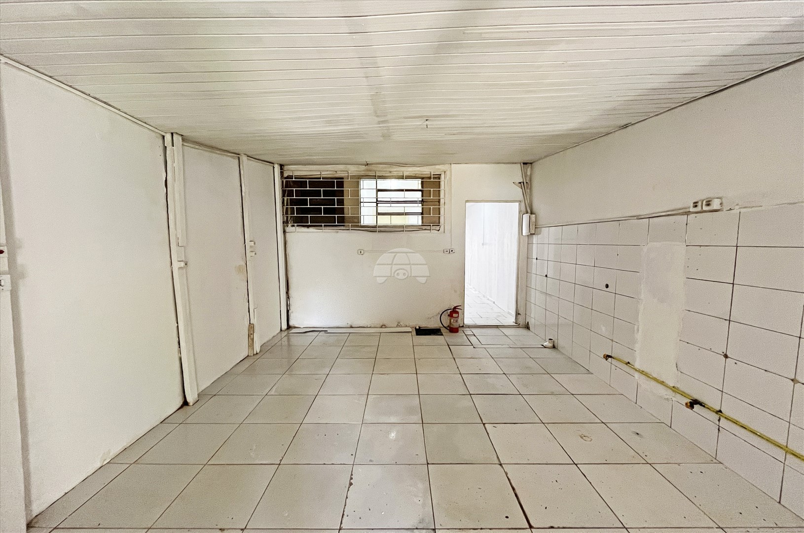 Sala/Conjunto Comercial para alugar em Xaxim, Curitiba — Portal Chave Fácil