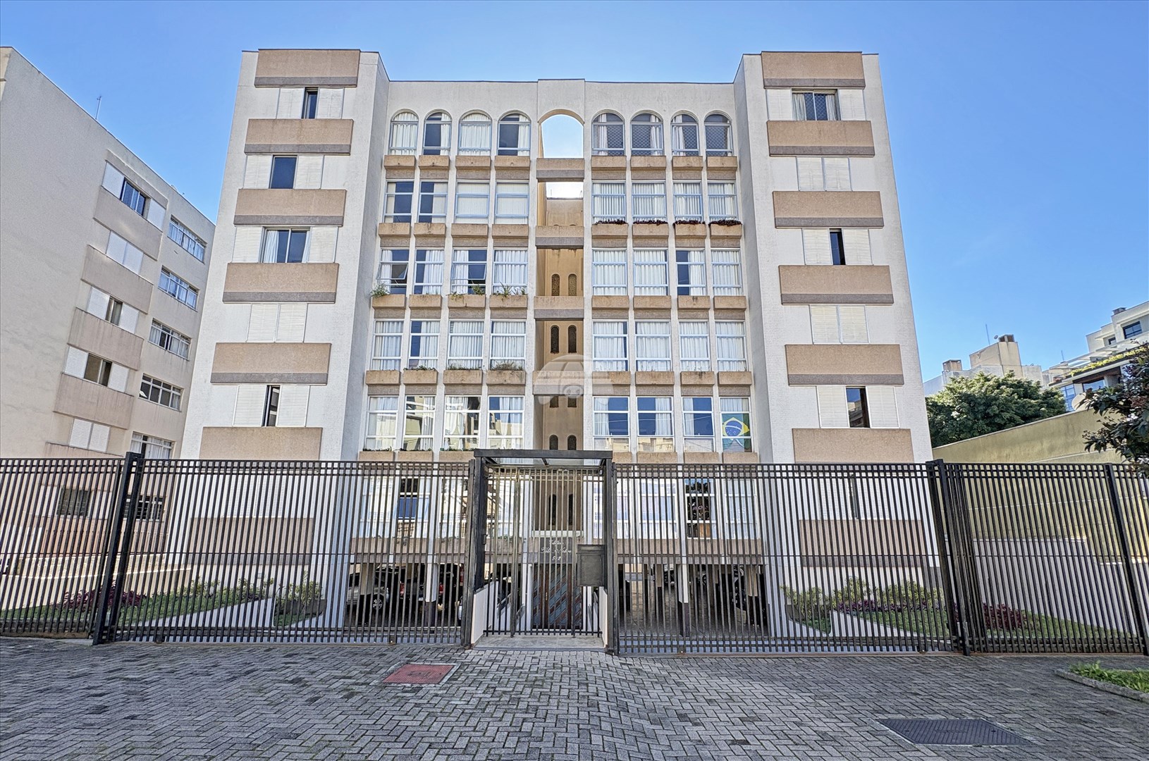 Apartamento para alugar em Água Verde, Curitiba — Portal Chave Fácil