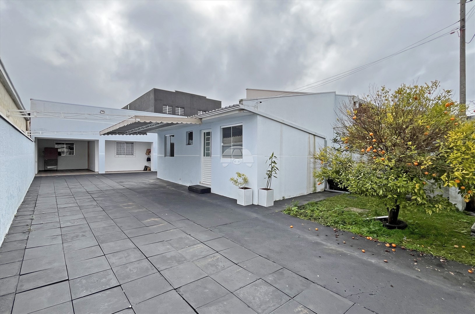 Casa para alugar em Palmital, Colombo — Portal Chave Fácil