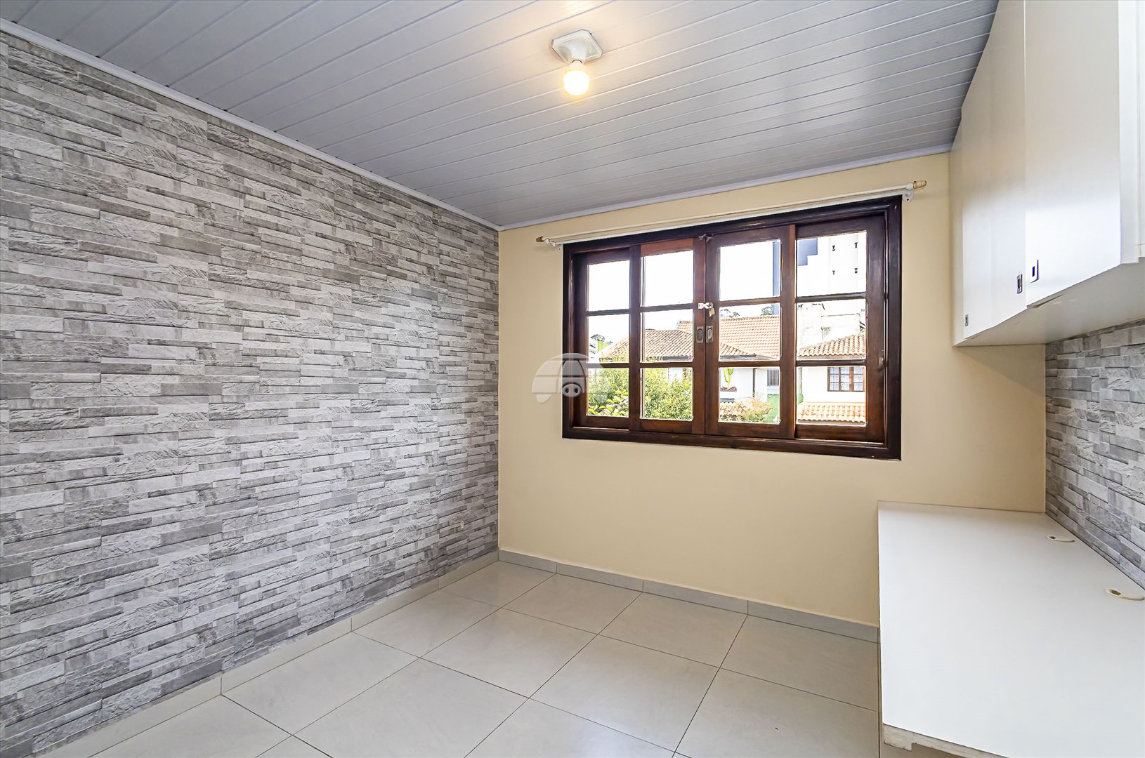 Casa à venda em Campina Do Siqueira, Curitiba — Portal Chave Fácil