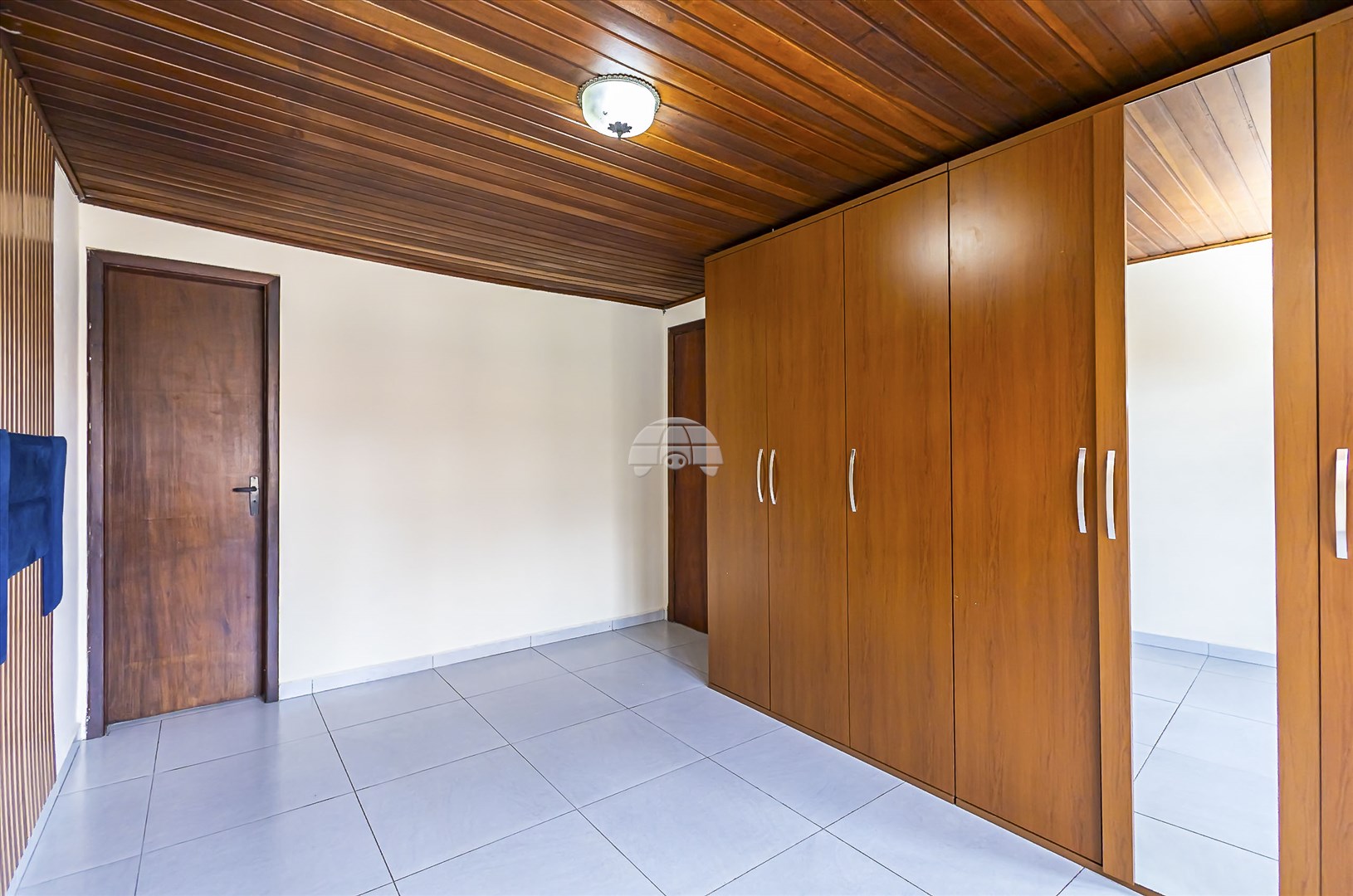 Casa Residencial para Venda no Bairro Campina Do Siqueira ref. 947101 (8 / 10)