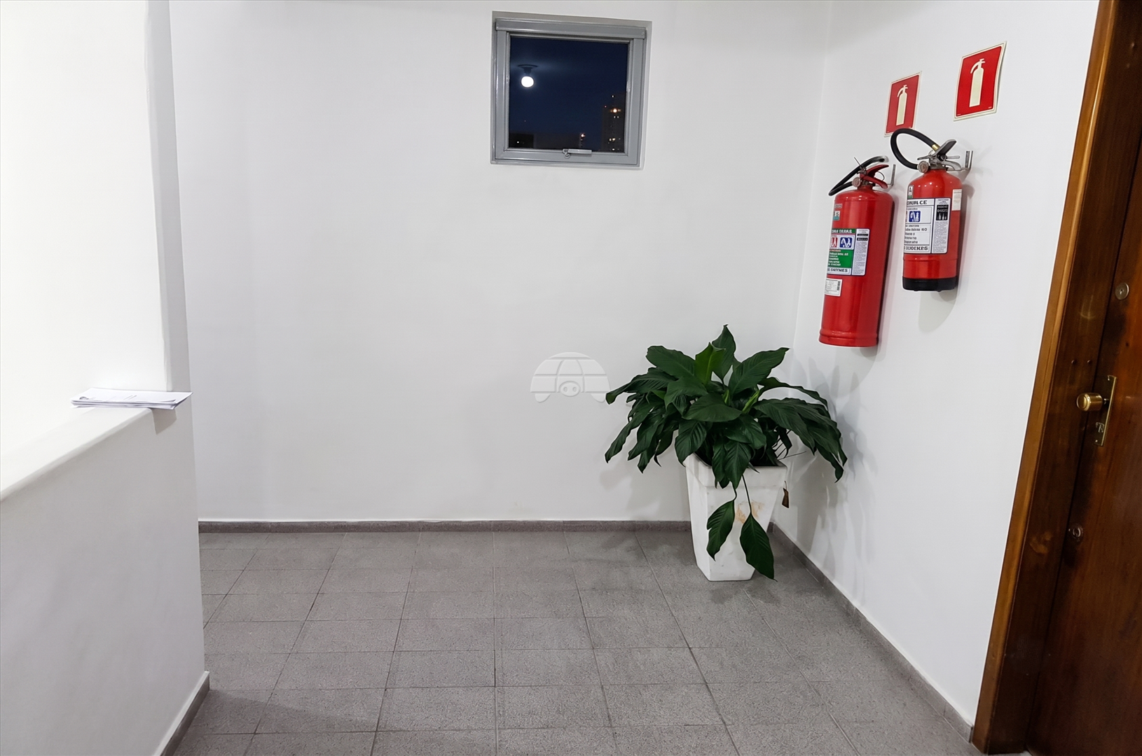 Sala/Conjunto Comercial para alugar em Capão Da Imbuia, Curitiba — Portal Chave Fácil