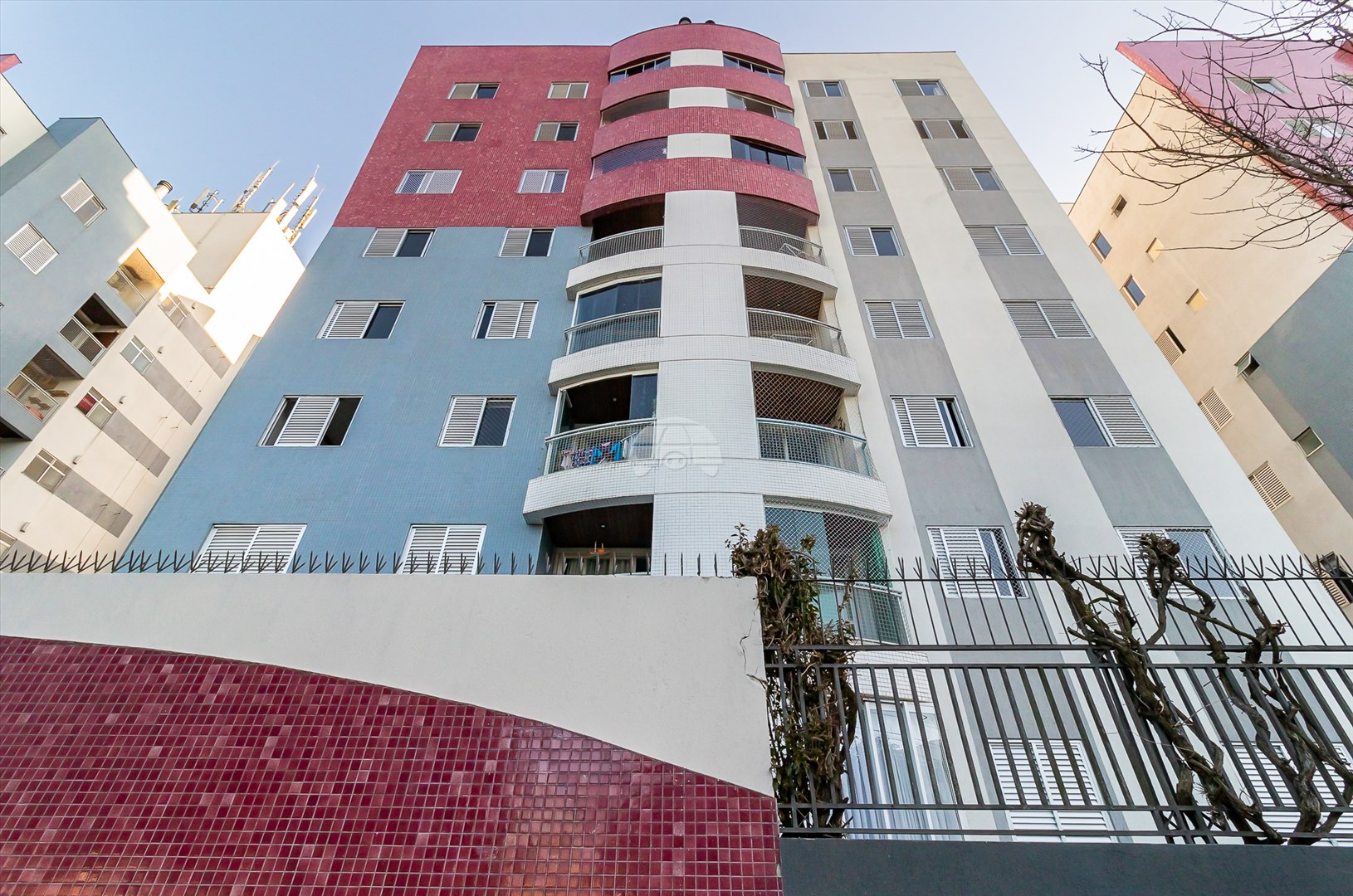 Apartamento à venda em Bacacheri, Curitiba — Portal Chave Fácil