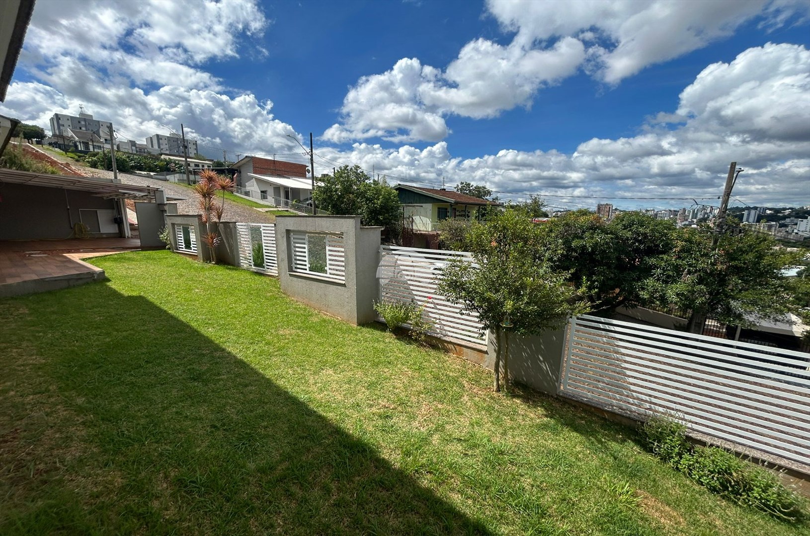 Casa para alugar em Menino Deus, Pato Branco — Portal Chave Fácil