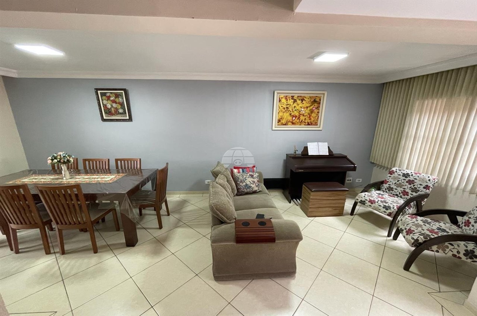 Casa à venda em Cajuru, Curitiba — Portal Chave Fácil
