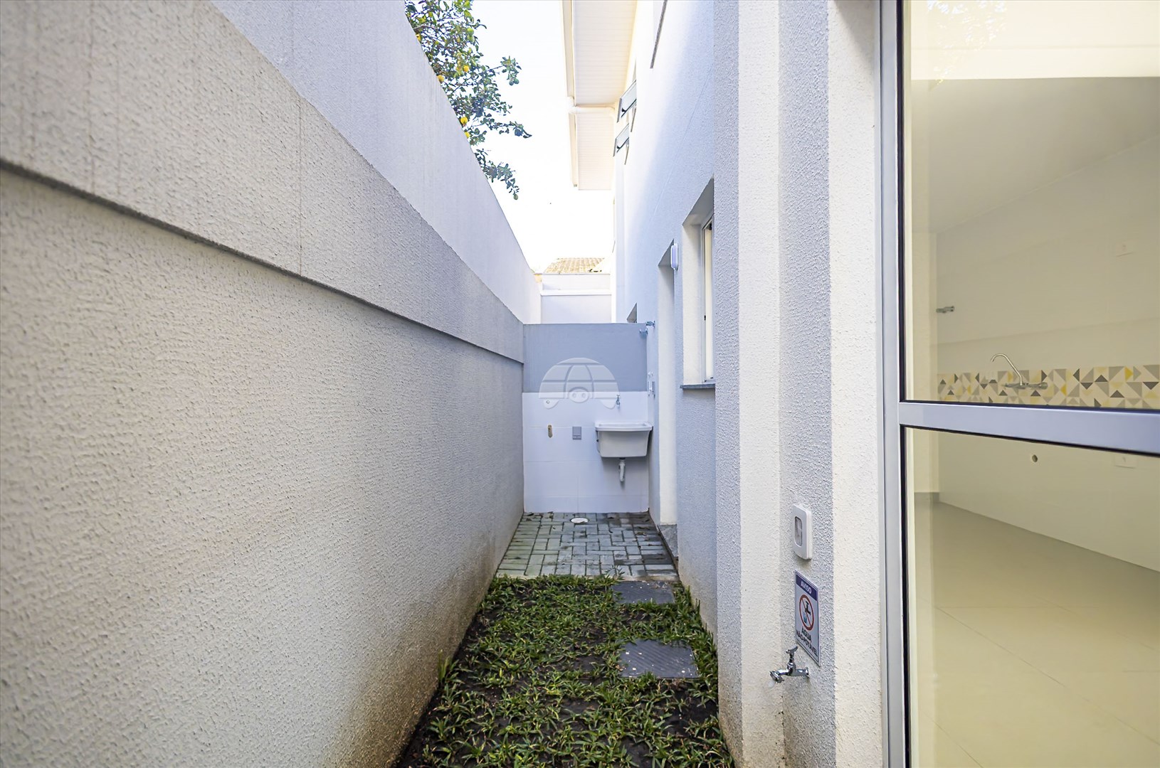 Casa à venda em Santa Cândida, Curitiba — Kondor Imóveis: Imobiliária em Curitiba | Uma imobiliária pra você