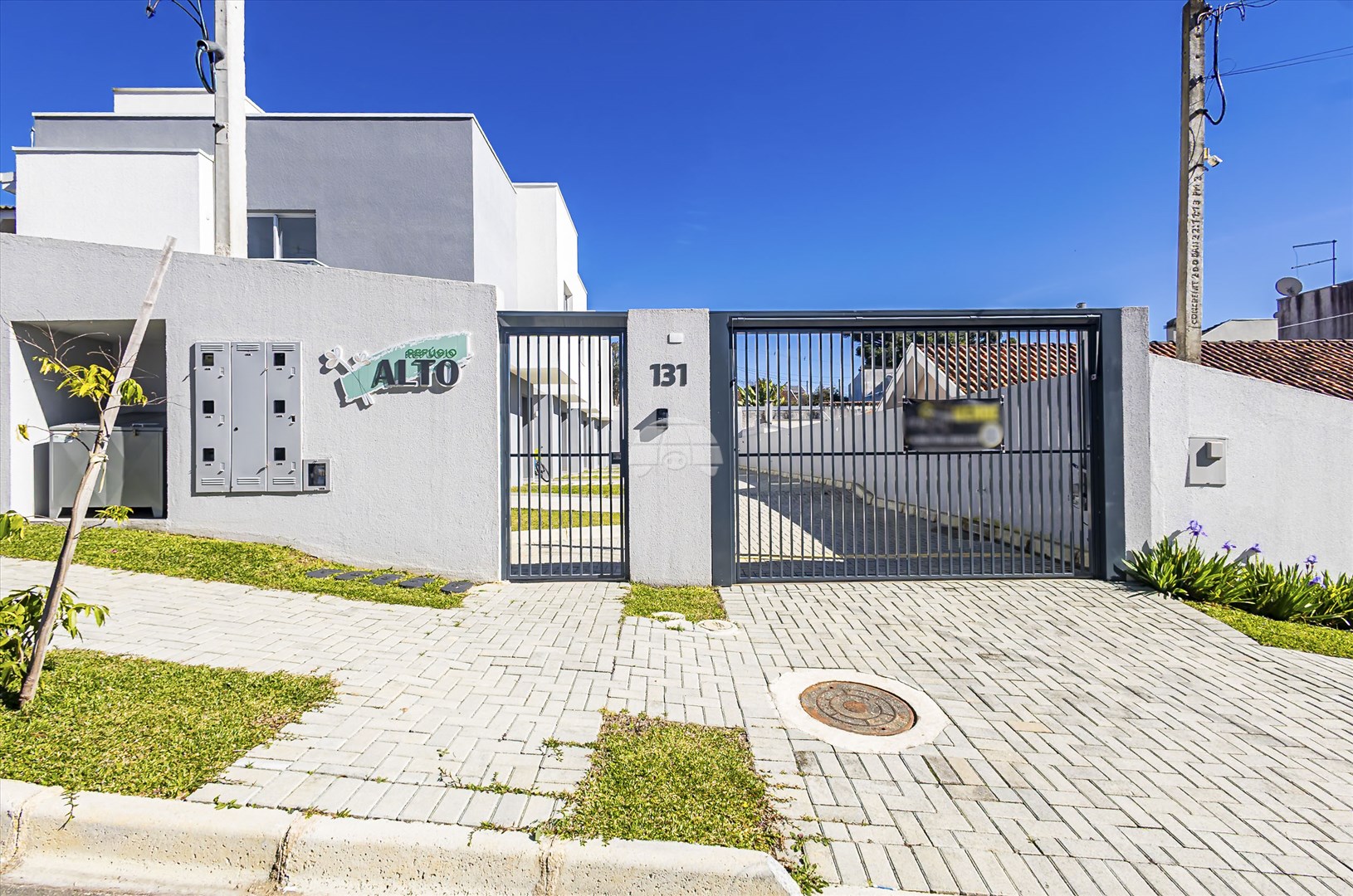 Casa à venda em Santa Cândida, Curitiba — Kondor Imóveis: Imobiliária em Curitiba | Uma imobiliária pra você