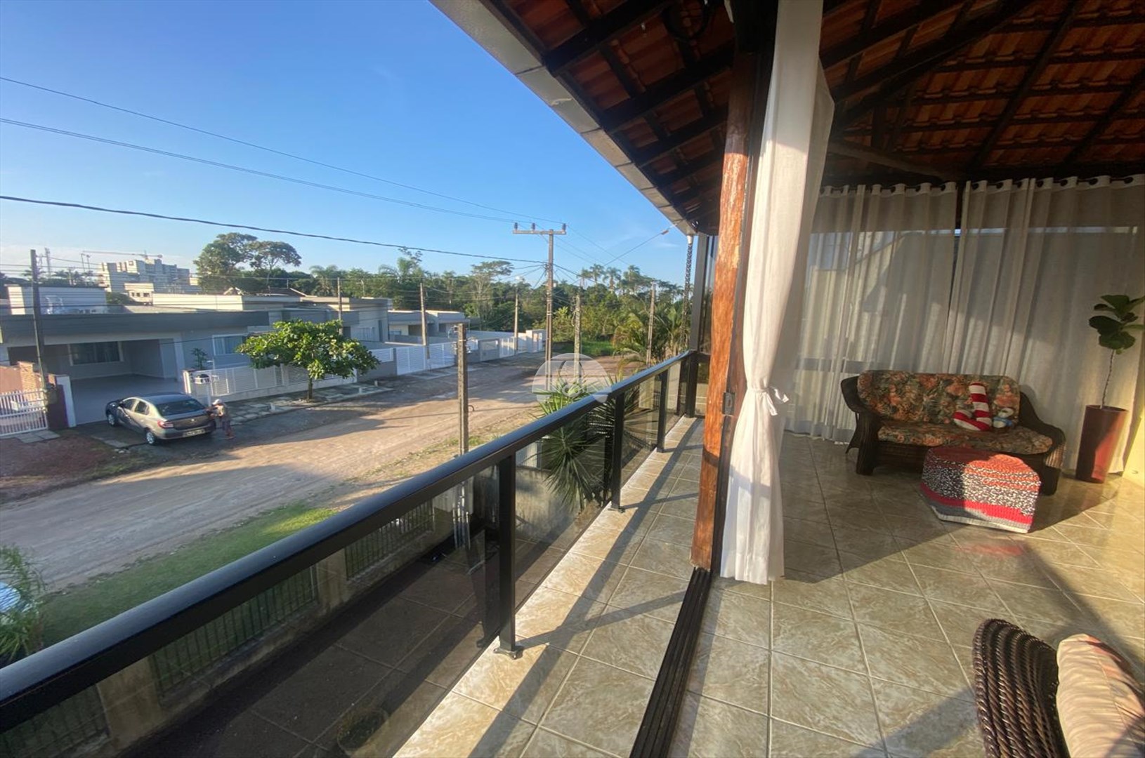 Sobrado à venda em Continental, Itapoá — Portal Chave Fácil