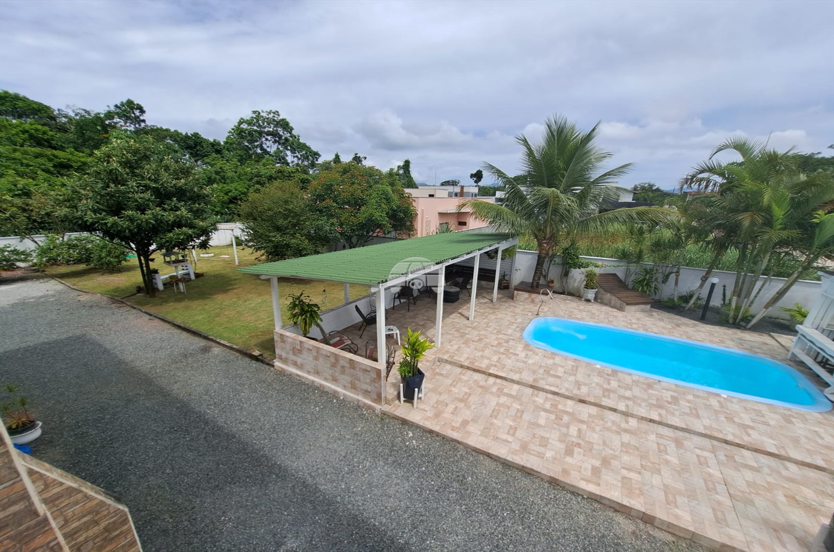 Sobrado à venda em Continental, Itapoá — Portal Chave Fácil