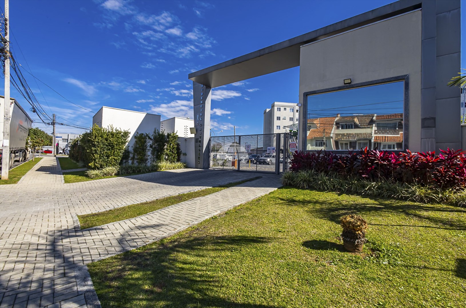 Apartamento à venda em Novo Mundo, Curitiba — Portal Chave Fácil