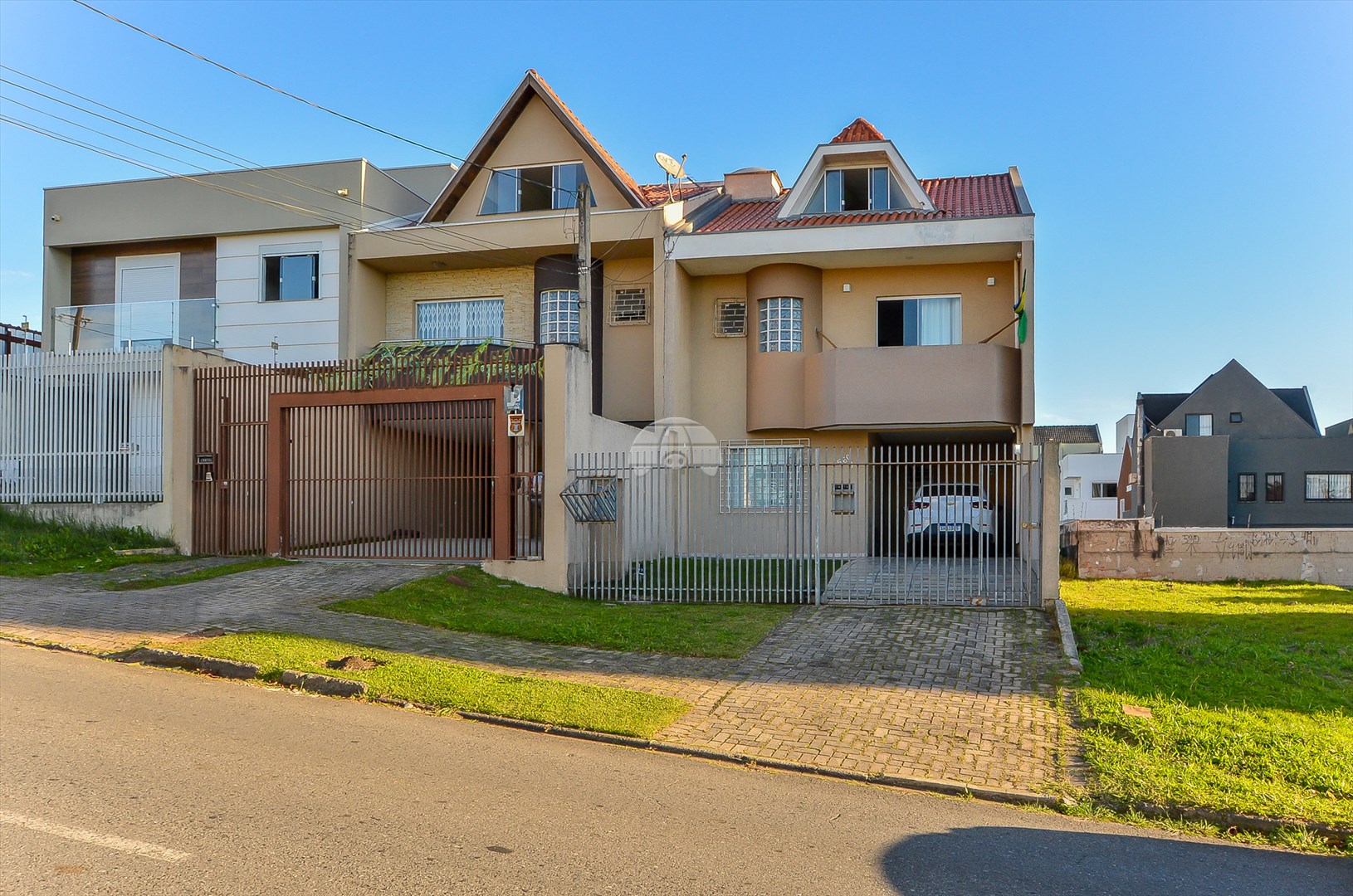 Casa à venda em Atuba, Curitiba — Portal Chave Fácil