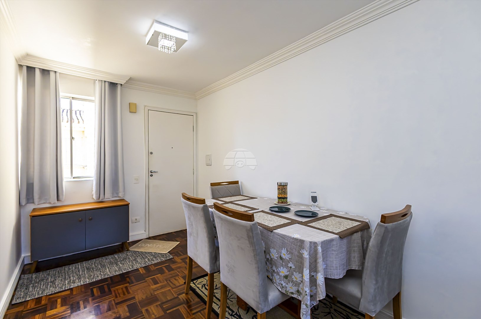Apartamento à venda em Novo Mundo, Curitiba — Portal Chave Fácil