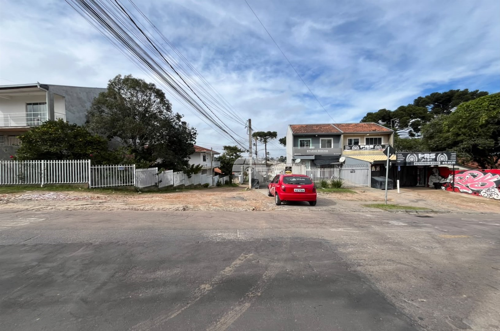 Casa para alugar em Campo De Santana, Curitiba — Portal Chave Fácil