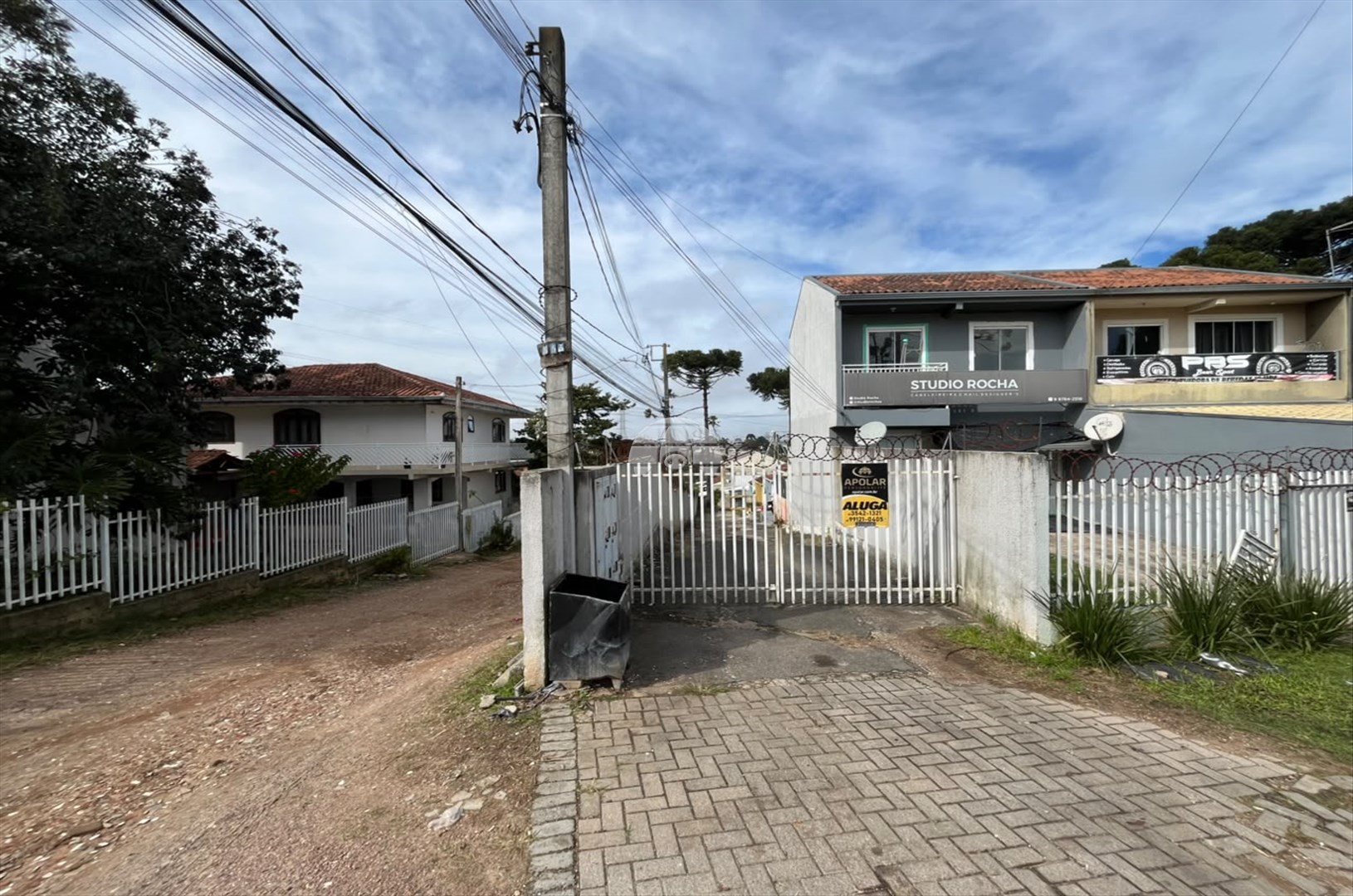 Casa para alugar em Campo De Santana, Curitiba — Portal Chave Fácil
