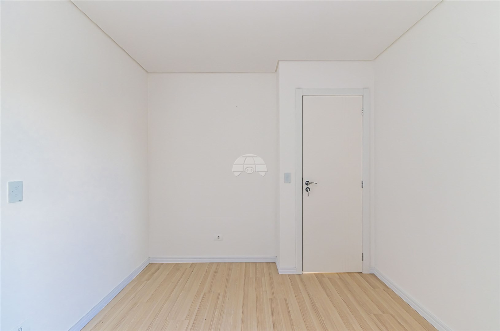 Sobrado Residencial para Venda no Bairro Hauer ref. 228656 (8 / 10)