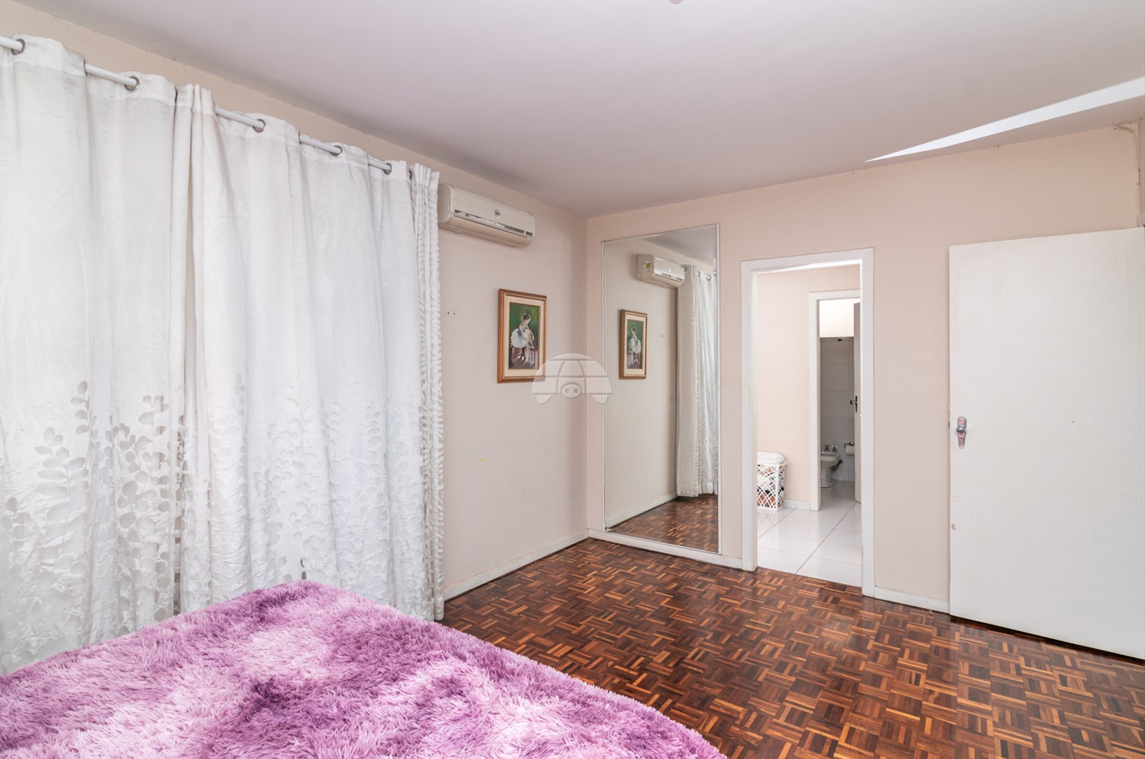 Casa à venda em Jardim Botânico, Curitiba — Imobiliária Cilar