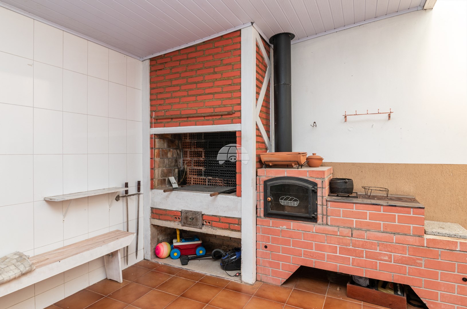Casa à venda em Jardim Botânico, Curitiba — Imobiliária Cilar