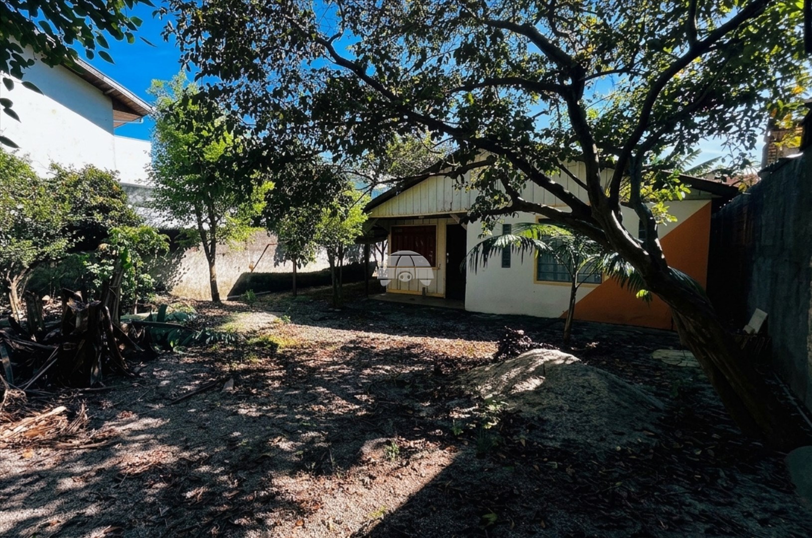 Terreno/Área à venda em Cajuru, Curitiba — Portal Chave Fácil