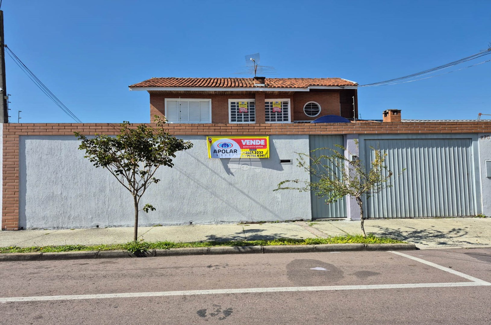 Casa à venda em Centro, Pinhais — Portal Chave Fácil