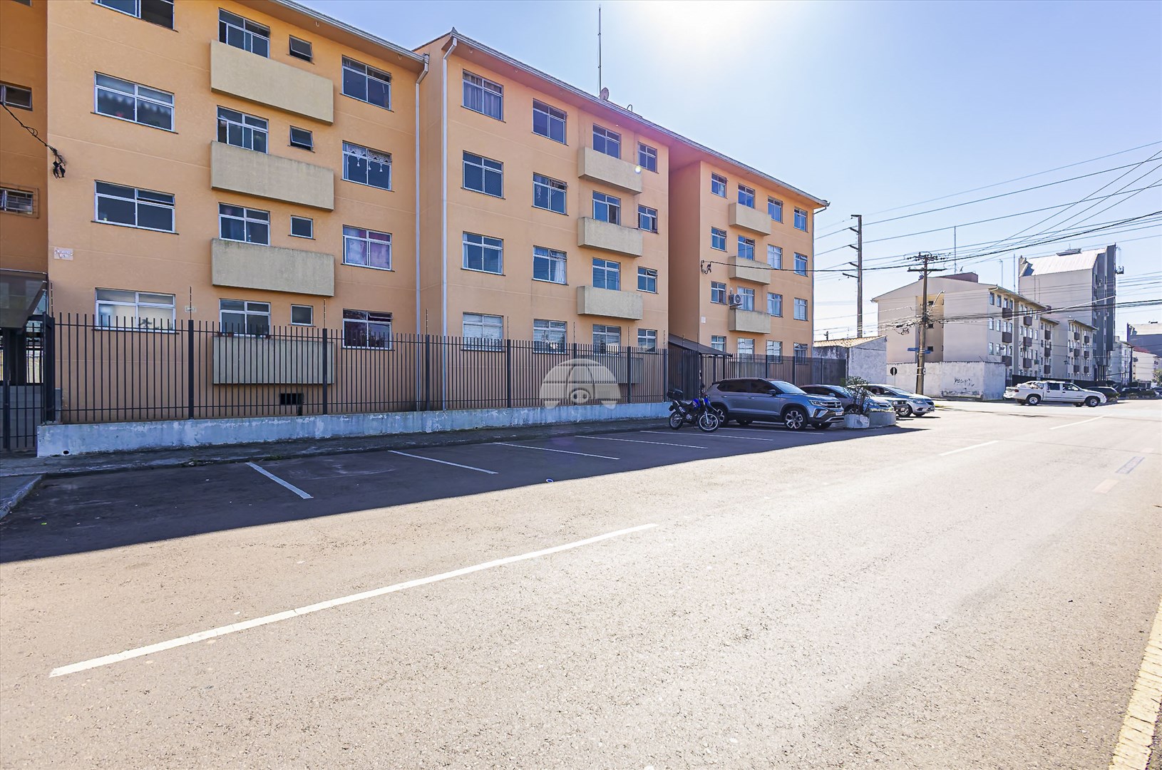 Apartamento à venda em Parolin, Curitiba — Portal Chave Fácil