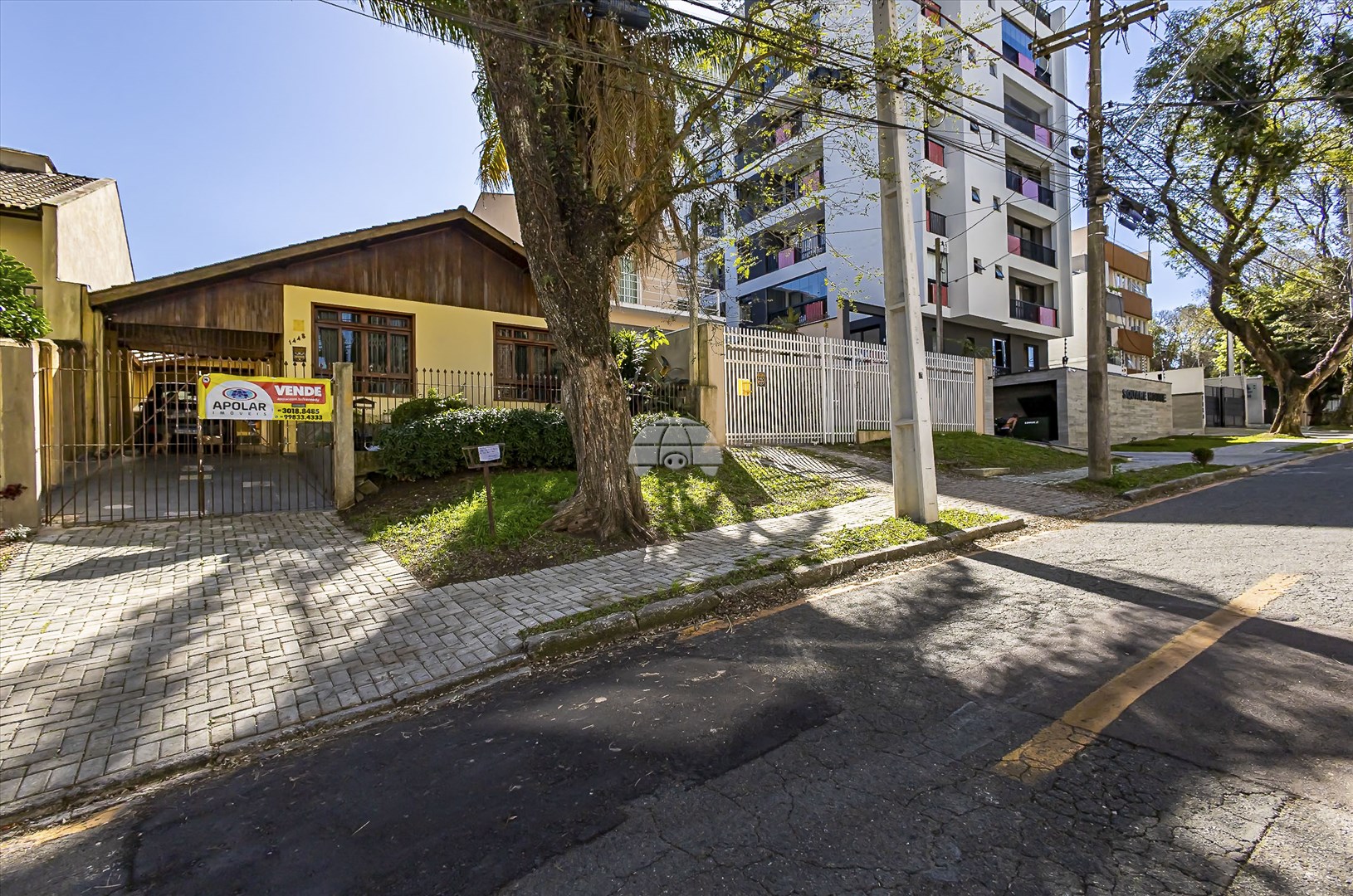 Terreno/Área à venda em Água Verde, Curitiba — Portal Chave Fácil