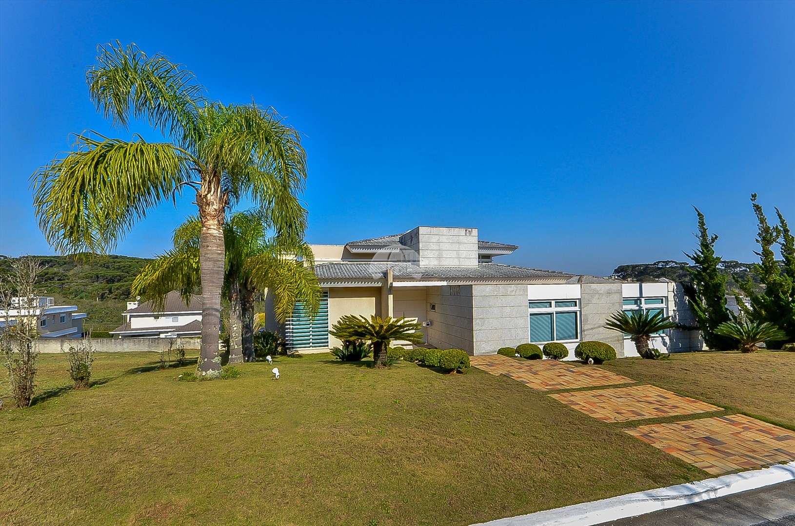 Casa à venda em Alphaville Graciosa, Pinhais — Portal Chave Fácil