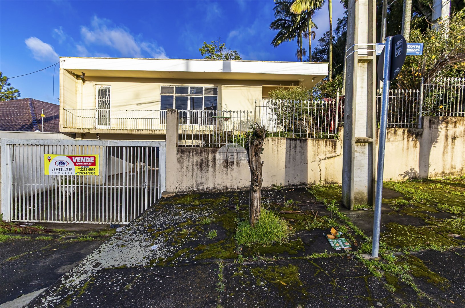 Casa à venda em Ahú, Curitiba — Portal Chave Fácil