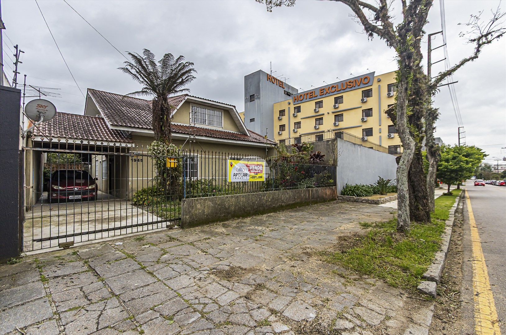 Casa à venda em Centro, São José dos Pinhais — Portal Chave Fácil