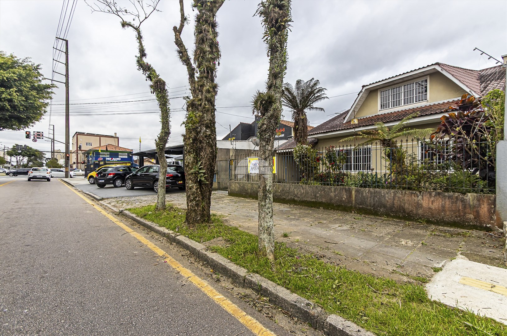 Casa à venda em Centro, São José dos Pinhais — Portal Chave Fácil