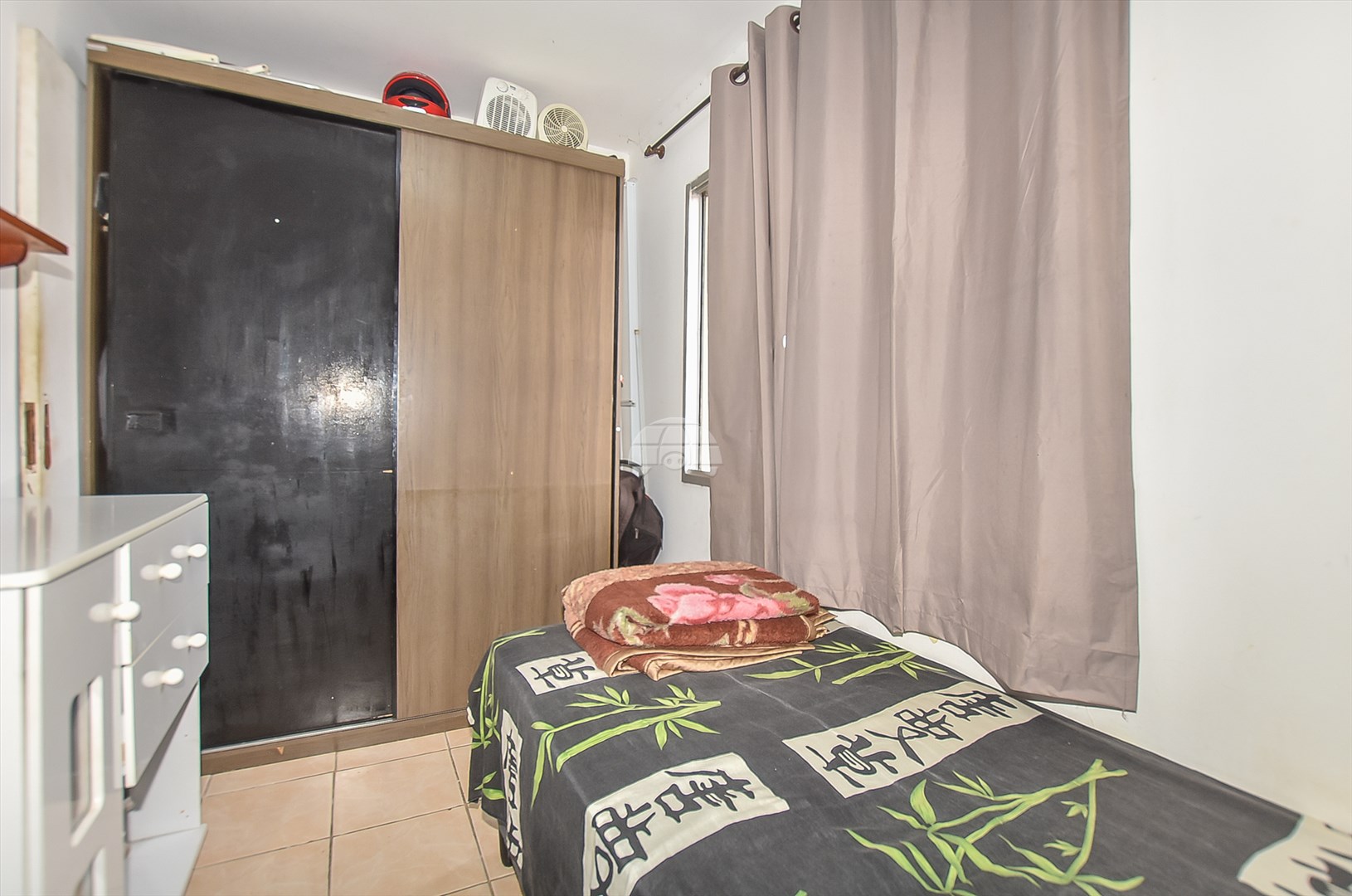 Casa à venda em Xaxim, Curitiba — GOMES CONSULTOR IMOBILIARIO LTDA.