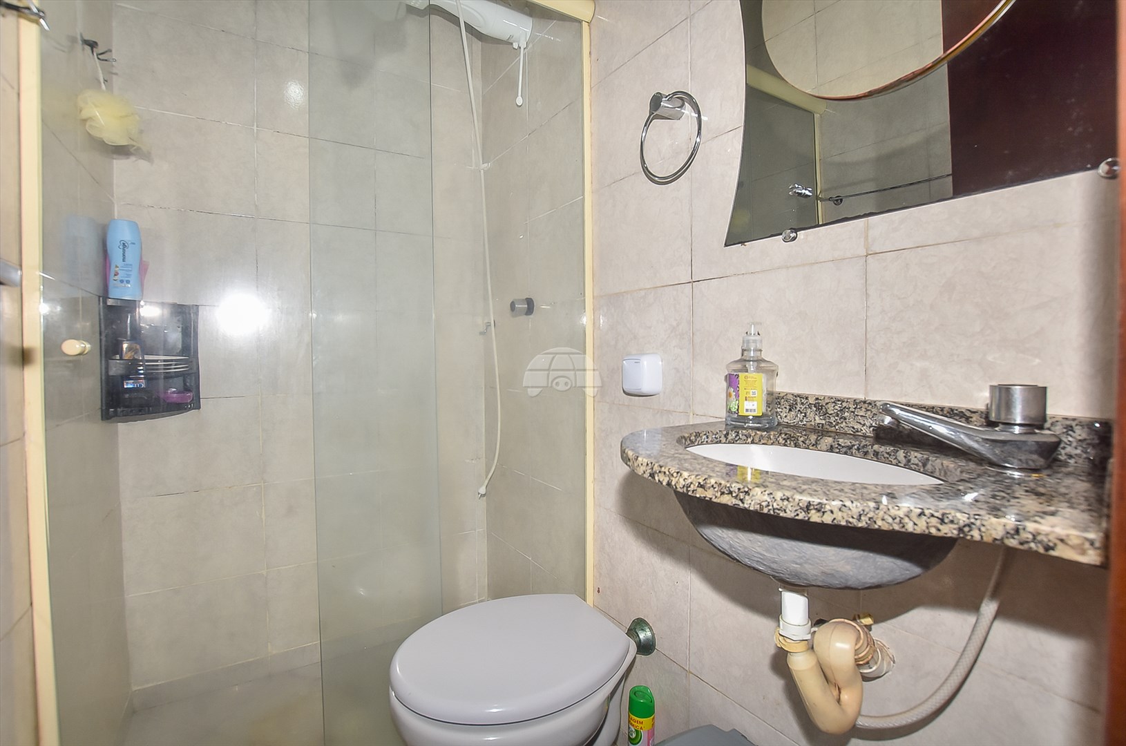Casa à venda em Xaxim, Curitiba — GOMES CONSULTOR IMOBILIARIO LTDA.