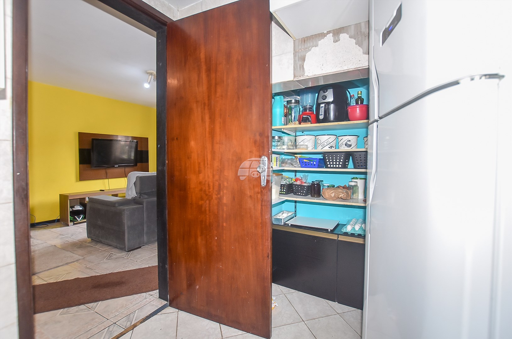 Casa à venda em Xaxim, Curitiba — GOMES CONSULTOR IMOBILIARIO LTDA.