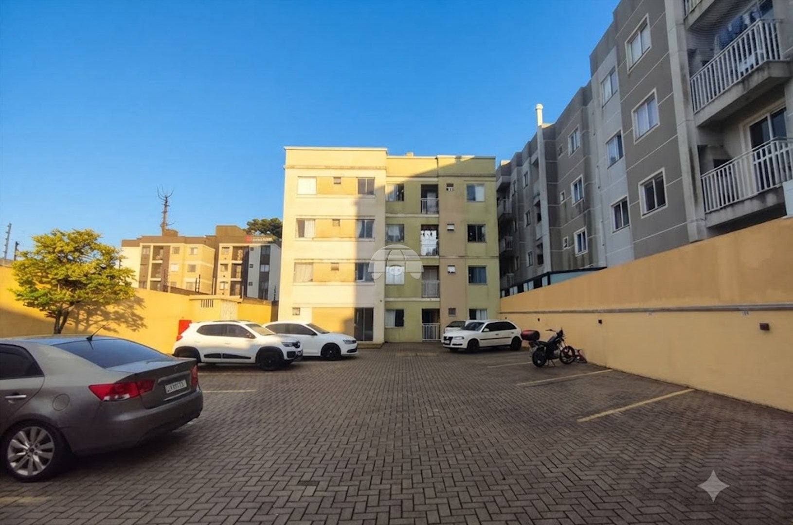 Apartamento à venda em Santo Antonio, São José dos Pinhais — Portal Chave Fácil