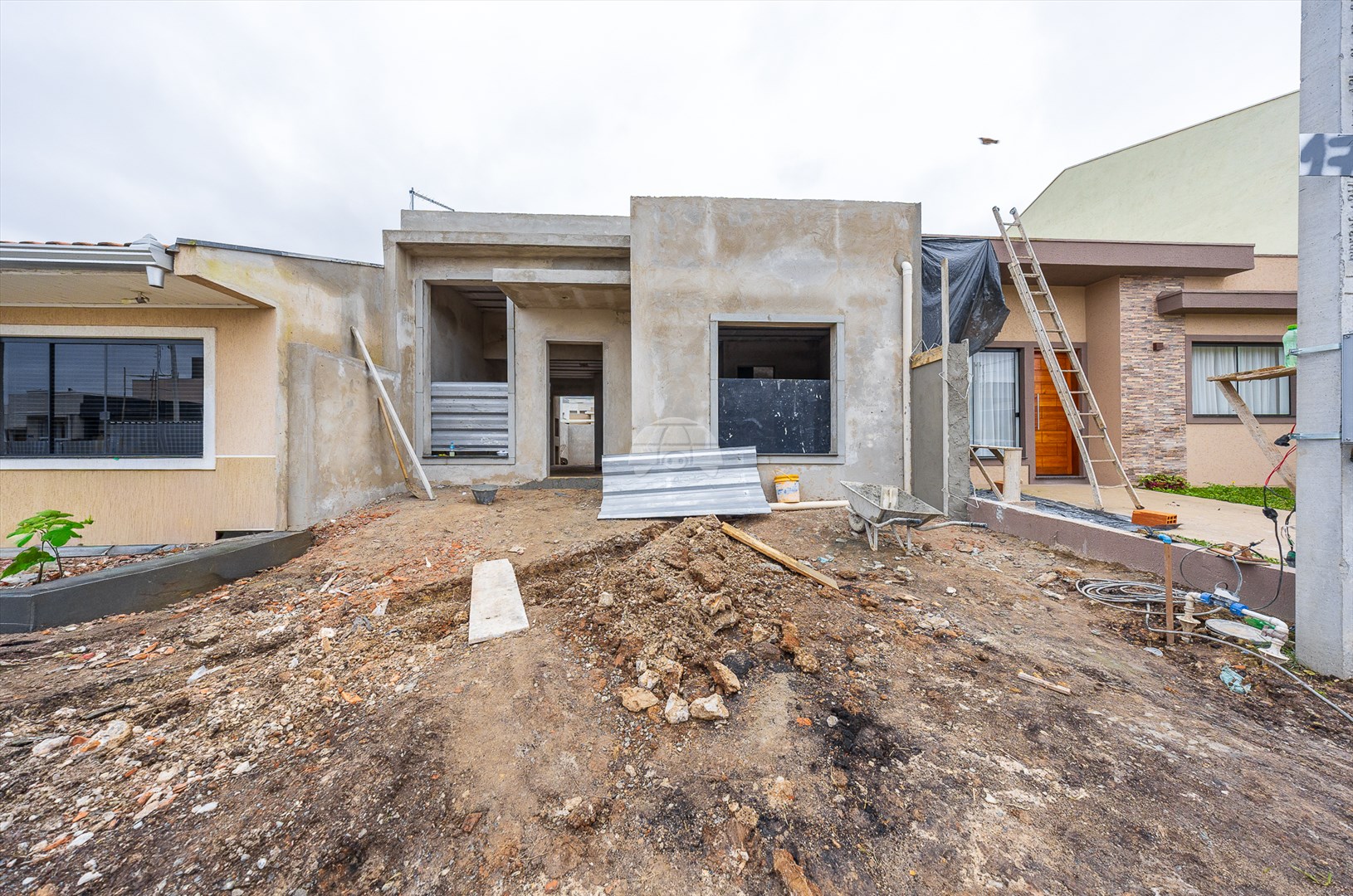 Casa à venda em Vila Glória, Campo Largo — Portal Chave Fácil
