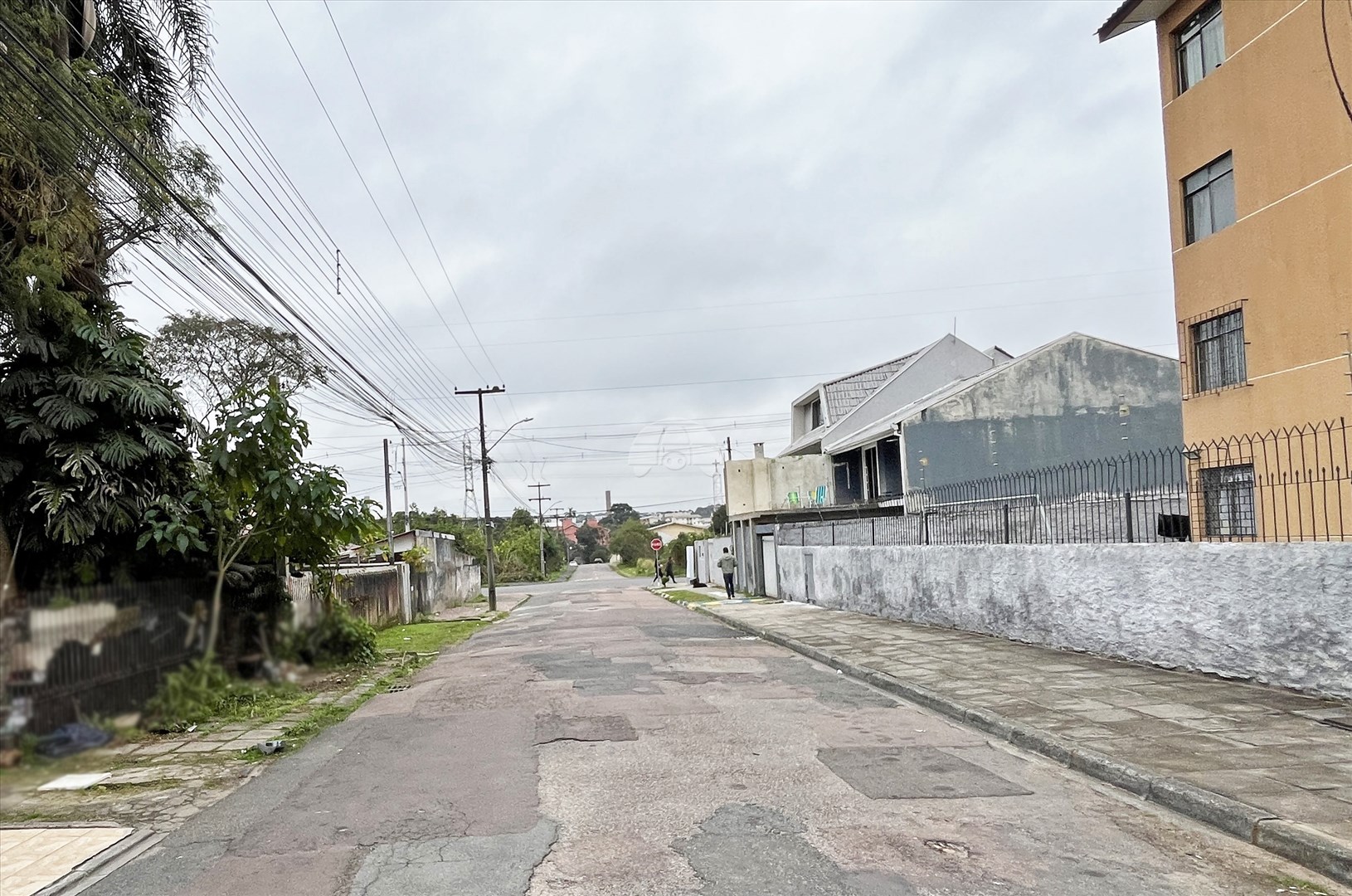 Apartamento para alugar em Cidade Industrial, Curitiba — Outrasul Imobiliária
