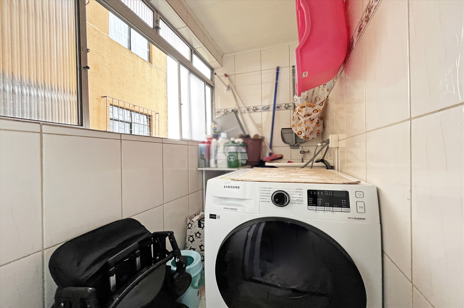 Apartamento para alugar em Cidade Industrial, Curitiba — Outrasul Imobiliária