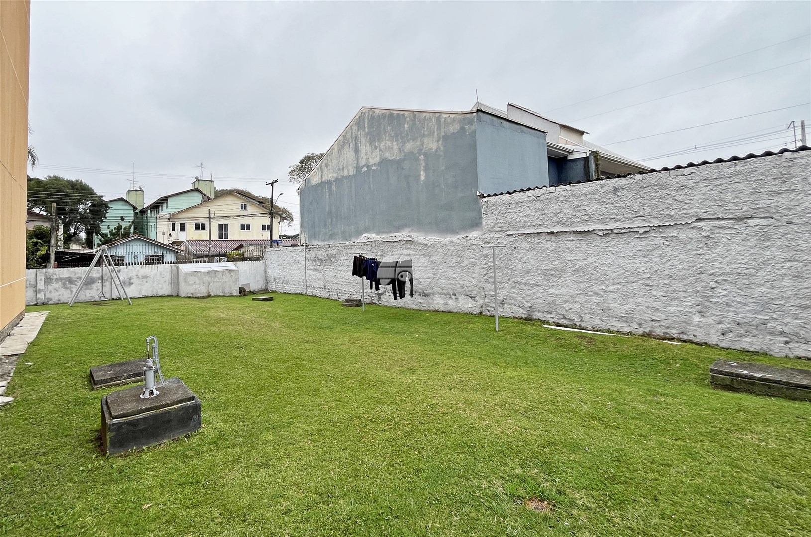 Apartamento para alugar em Cidade Industrial, Curitiba — Outrasul Imobiliária