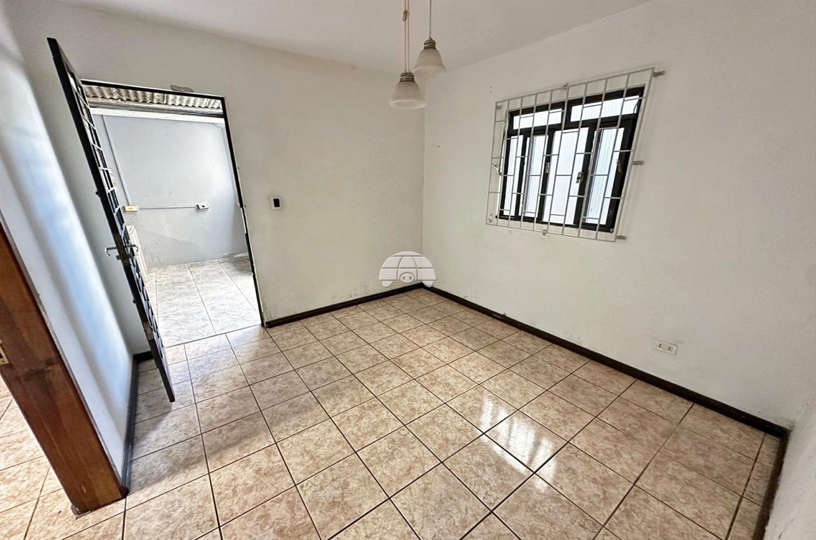 Casa à venda em Uberaba, Curitiba — Portal Chave Fácil
