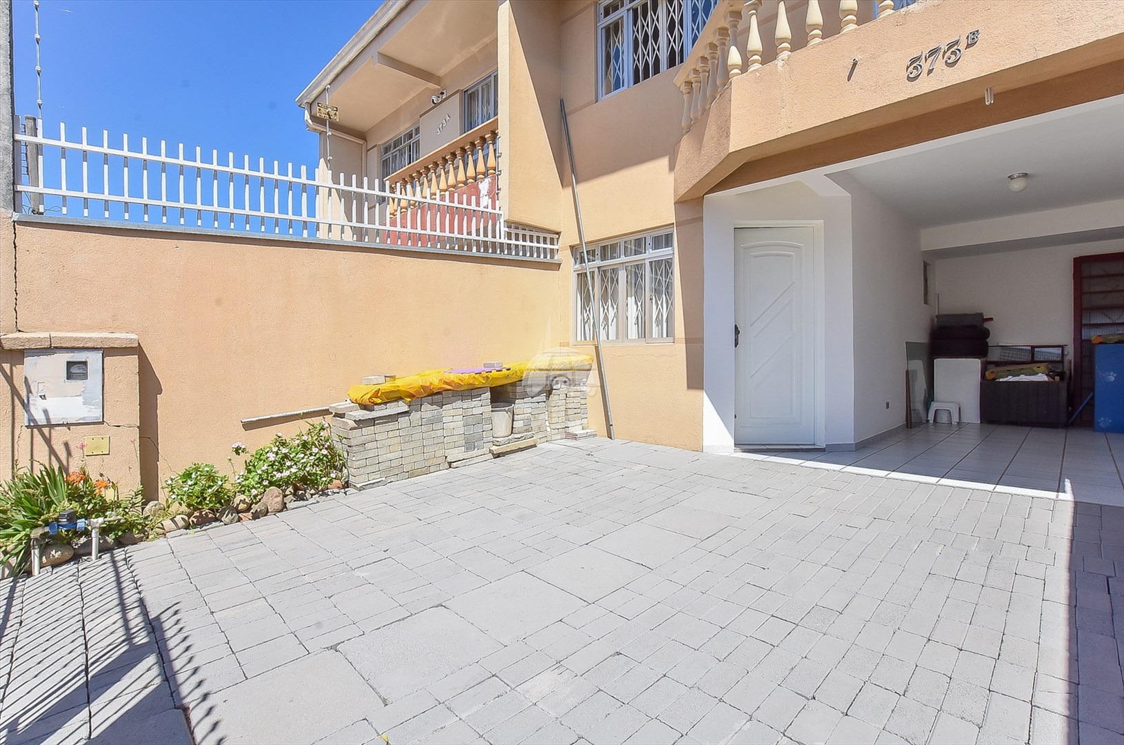 Casa à venda em Lindóia, Curitiba — Portal Chave Fácil