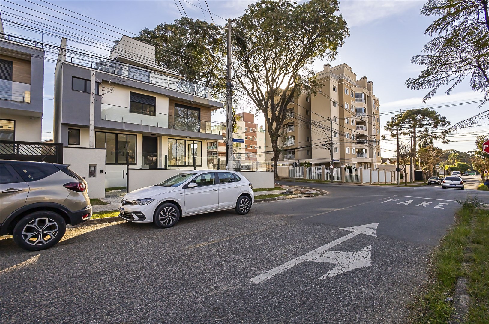 Casa à venda em Santa Quitéria, Curitiba — Portal Chave Fácil