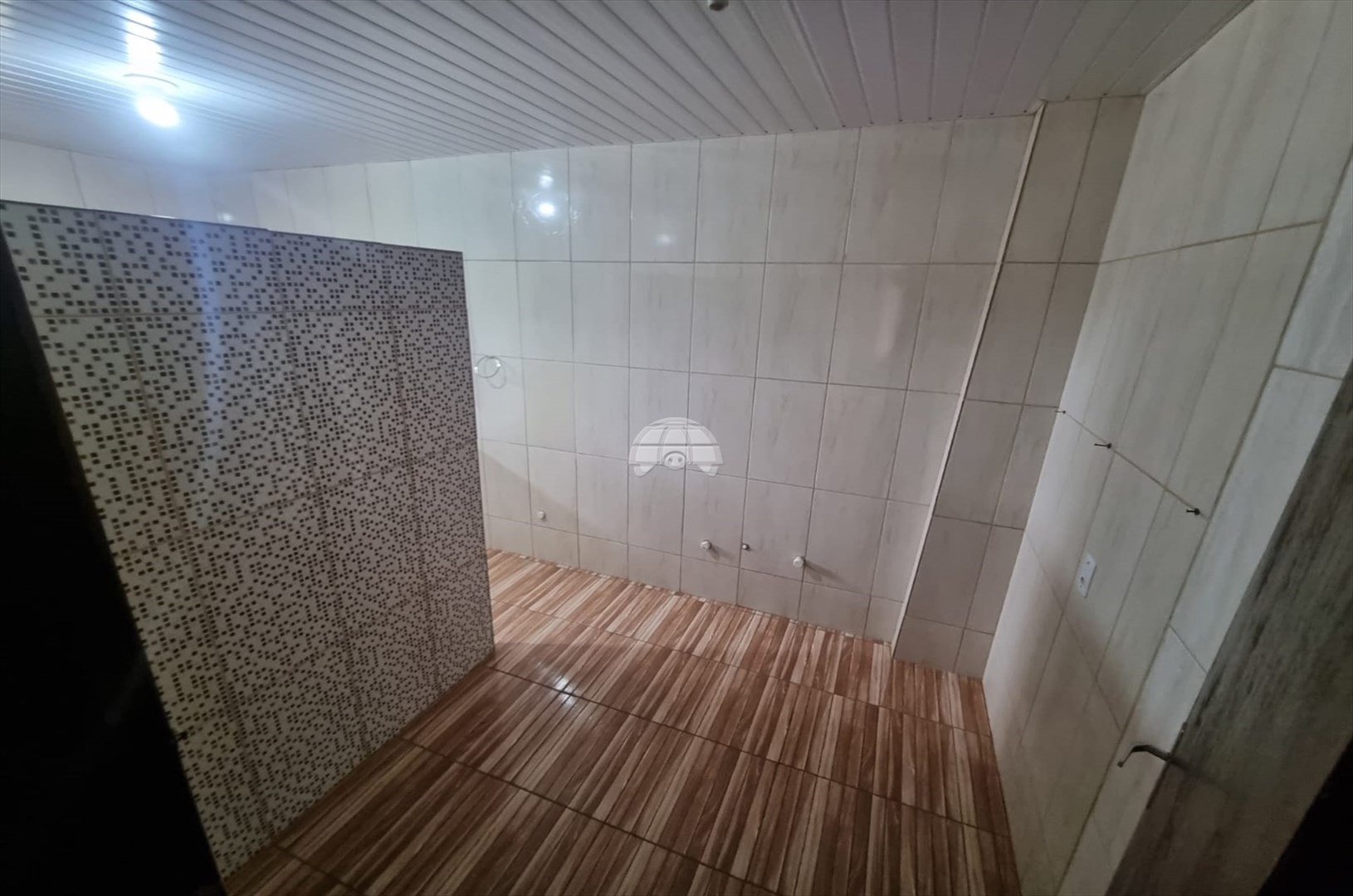 Barracão/Galpão para alugar em Der, Irati — Portal Chave Fácil