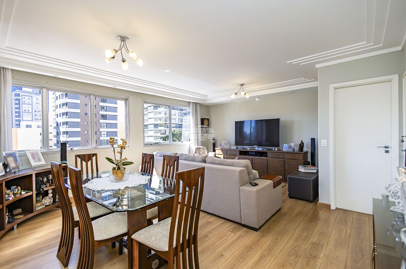 Apartamento à venda em Cabral, Curitiba — Portal Chave Fácil
