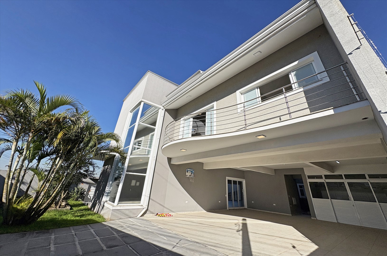 Casa para alugar em Alto Tarumã, Pinhais — Portal Chave Fácil