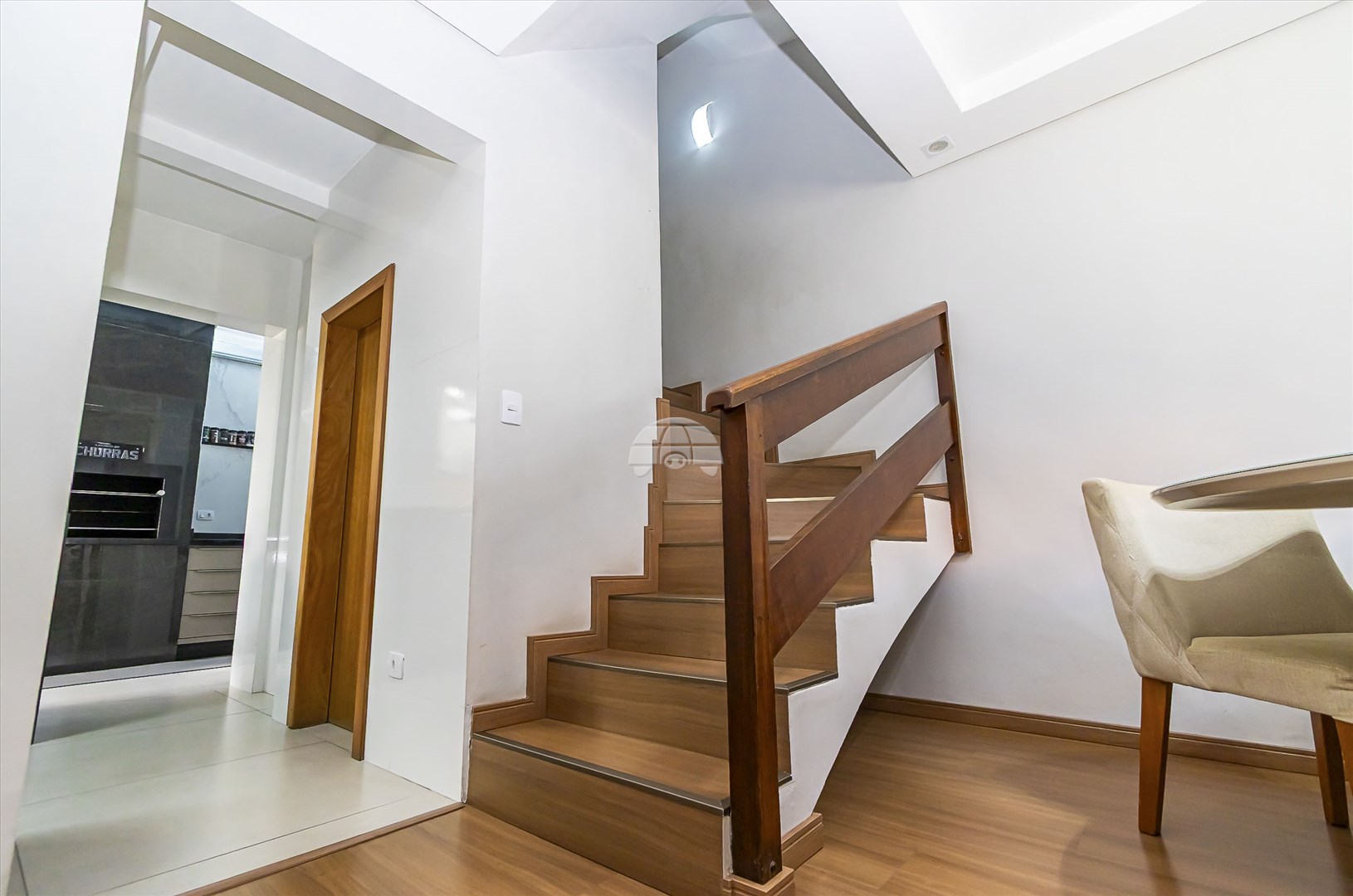 Casa à venda em Alto Boqueirão, Curitiba — Imobiliária Andrade