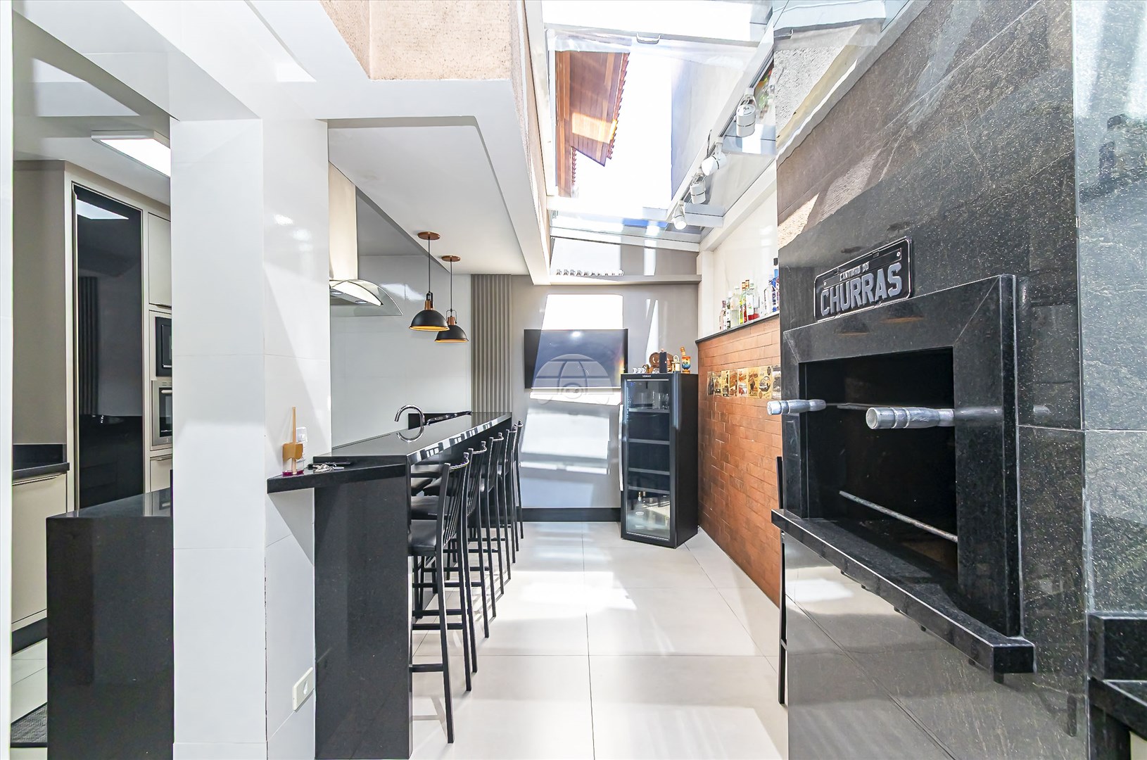 Casa à venda em Alto Boqueirão, Curitiba — Imobiliária Andrade