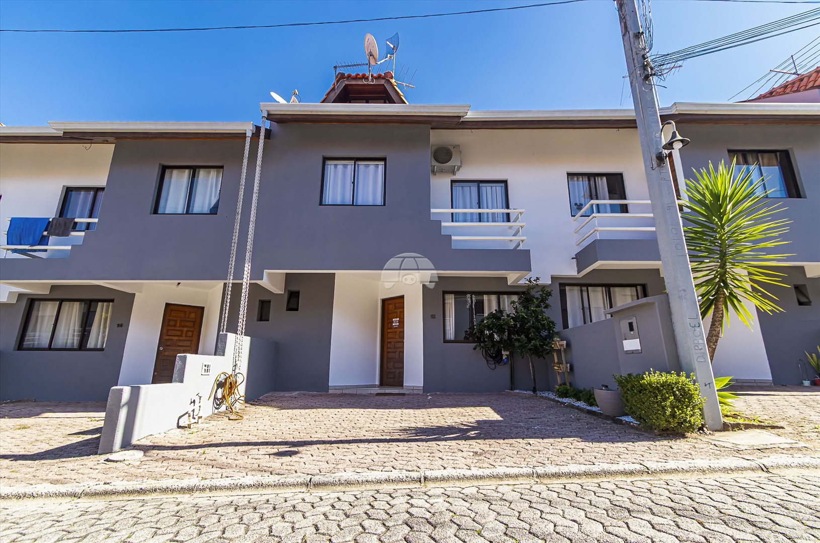 Casa à venda em Alto Boqueirão, Curitiba — Portal Chave Fácil
