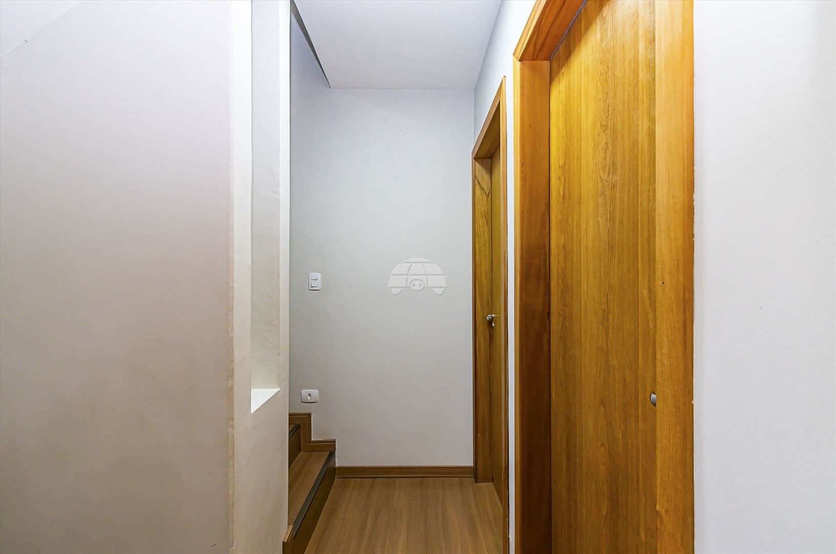 Casa à venda em Alto Boqueirão, Curitiba — Imobiliária Andrade