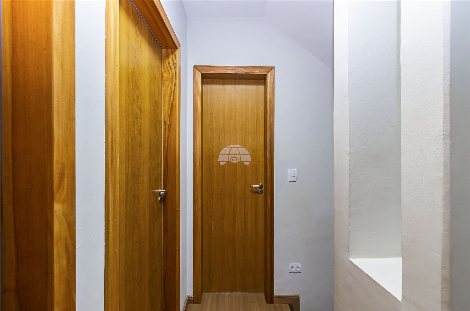 Casa à venda em Alto Boqueirão, Curitiba — Imobiliária Andrade